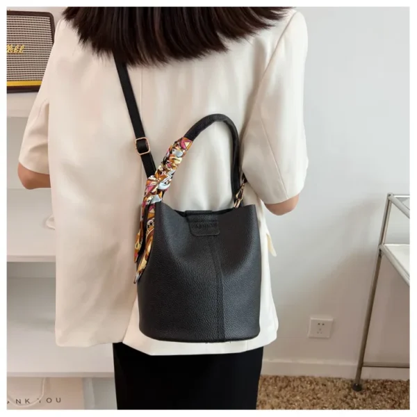 Large Capacity Bag for Women Summer New Fashion Trendy Shoulder Bag Textured Niche Crossbody Bucket Bag - Image 14