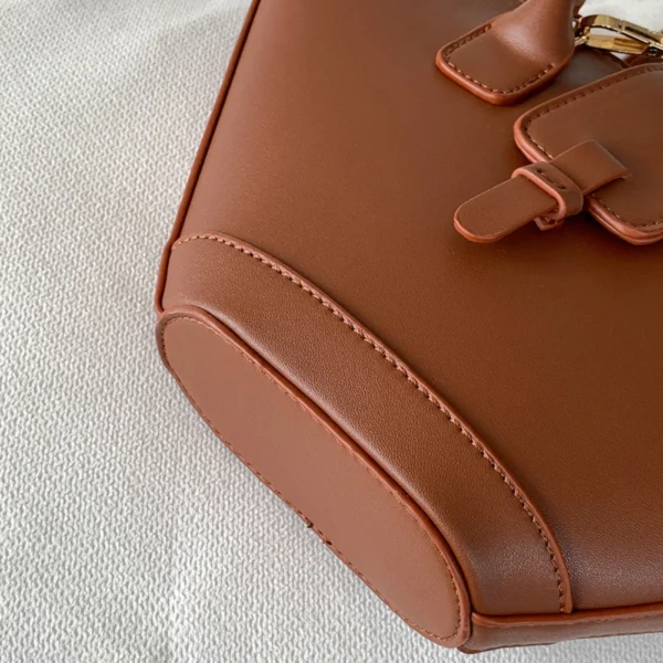 Luxury Designer Fashion Handbag PU Leather Tote Bag Large Capacity Trendy Crossbody Bag Trapezoid Bucket Bag for Women - Image 17