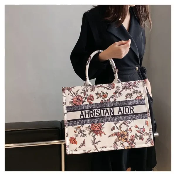 new fashion designer versatile shoulder bag Large capacity canvas handbag for women ethnic style printed travel shopping bag - Image 37