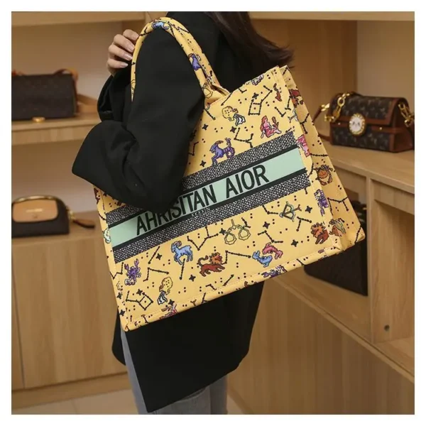 new fashion designer versatile shoulder bag Large capacity canvas handbag for women ethnic style printed travel shopping bag - Image 28