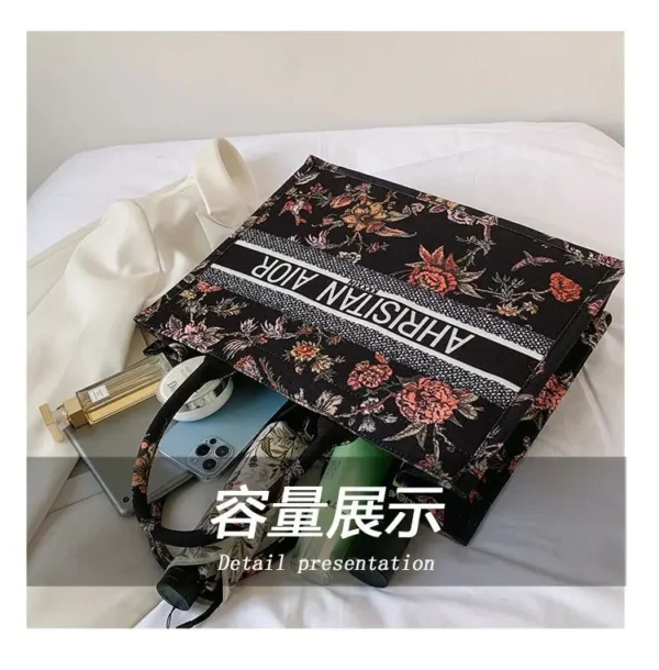 new fashion designer versatile shoulder bag Large capacity canvas handbag for women ethnic style printed travel shopping bag - Image 17