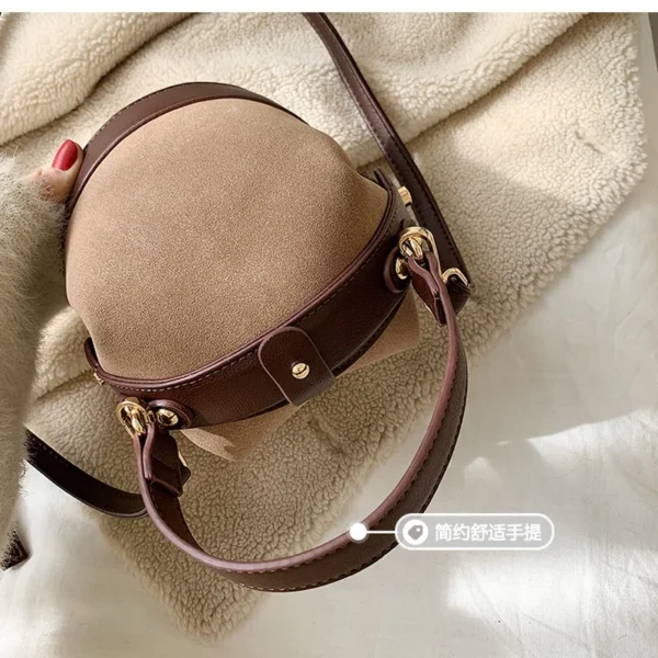 2025 New Vintage Fashion Female Tote Bucket Bag Travel Shoulder Messenger Bag Women's Handbag Purses and Handbags - Image 18