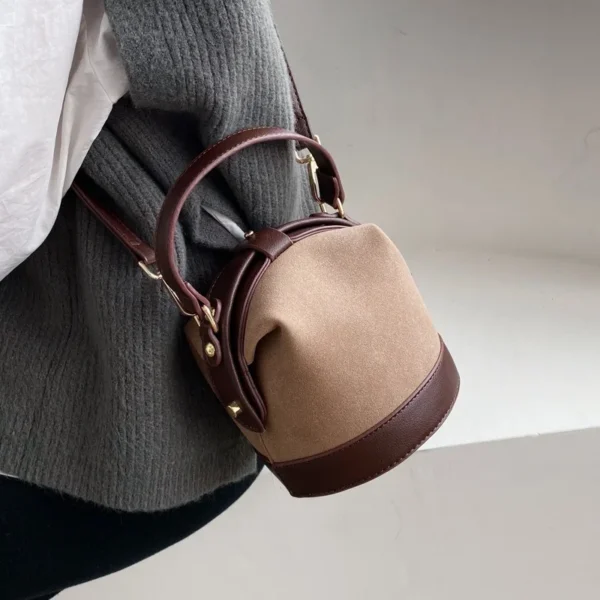 2025 New Vintage Fashion Female Tote Bucket Bag Travel Shoulder Messenger Bag Women's Handbag Purses and Handbags - Image 5