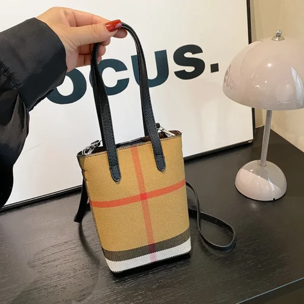Fashionable Color Block Women's Shoulder Crossbody Bucket Bag Handbag Stylish Design High End Feeling New Hot Sale Of The Season - Image 2