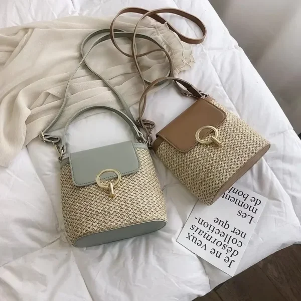2025 New Fashion Trend Korean Version Versatile Fashion Handheld Crossbody Bucket Bag Beach Vacation Woven Women's Bag - Image 4