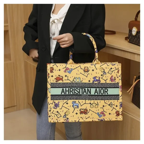 new fashion designer versatile shoulder bag Large capacity canvas handbag for women ethnic style printed travel shopping bag - Image 27