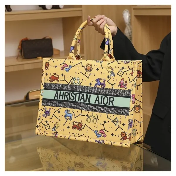 new fashion designer versatile shoulder bag Large capacity canvas handbag for women ethnic style printed travel shopping bag - Image 26