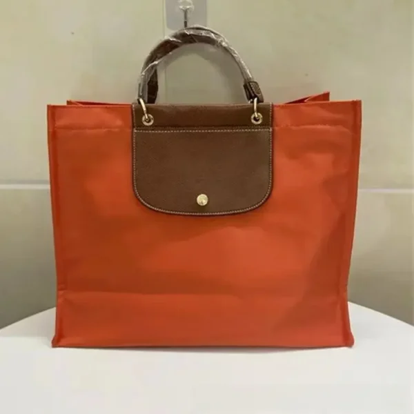 Spring New Large Capacity Nylon Shopping Bag Women's Handheld Tote Bag Fashionable Soft Structure with Internal Compartment - Image 6