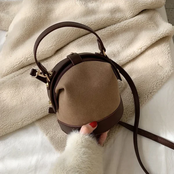 2025 New Vintage Fashion Female Tote Bucket Bag Travel Shoulder Messenger Bag Women's Handbag Purses and Handbags - Image 17