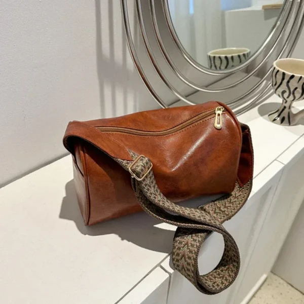 Vintage Shoulder Bag for Women Fashion Wide Strap Crossbody Bag Retro Pillow Messenger Handbag Ladies Tote Clutchs Purses Tote - Image 9