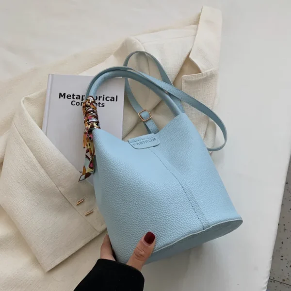 Large Capacity Bag for Women Summer New Fashion Trendy Shoulder Bag Textured Niche Crossbody Bucket Bag - Image 7