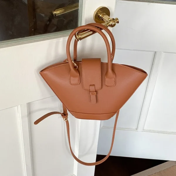 Luxury Designer Fashion Handbag PU Leather Tote Bag Large Capacity Trendy Crossbody Bag Trapezoid Bucket Bag for Women - Image 7