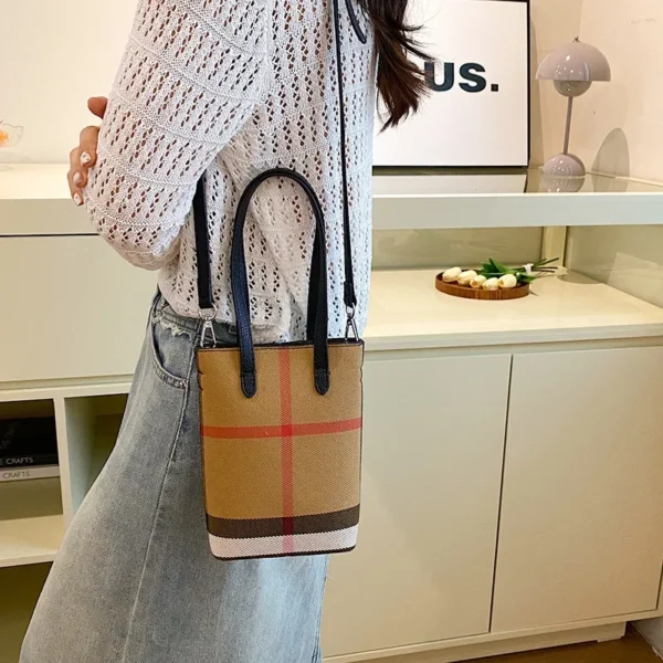 Fashionable Color Block Women's Shoulder Crossbody Bucket Bag Handbag Stylish Design High End Feeling New Hot Sale Of The Season - Image 4