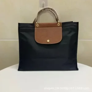 Spring New Large Capacity Nylon Shopping Bag Women's Handheld Tote Bag Fashionable Soft Structure with Internal Compartment