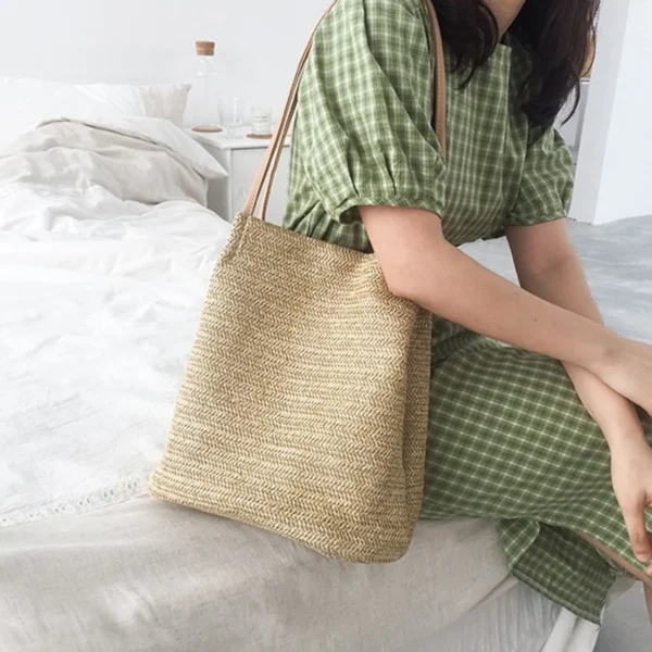 Large Straw Beach Tote Bag Women，Foldable Bucket Bag with Inner Pocket Woven Rattan Pool Bag for Travel & Shopping - Image 11