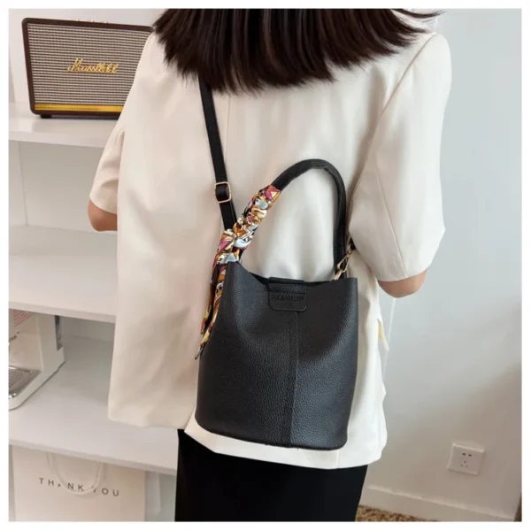 Large Capacity Bag for Women Summer New Fashion Trendy Shoulder Bag Textured Niche Crossbody Bucket Bag - Image 13