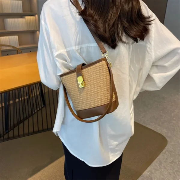 Fashionable Woven Straw Handbag Women's Crossbody Bucket Bag Soft Zipper Closure Versatile Shoulder Bag Popular Hot Sale Of The - Image 3